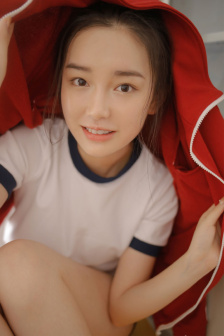 屁股又溢出来了